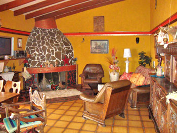 Wohnzimmer mit Kamin Wohnzimmer mit Kamin