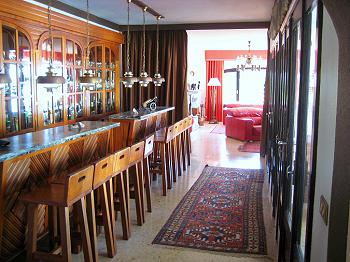 Bar Bar