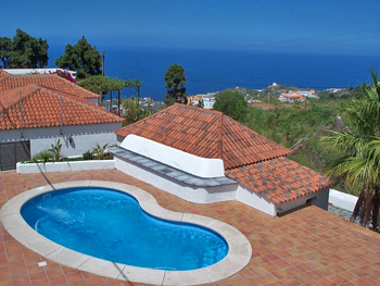 Pool mit Jetstreamanlage