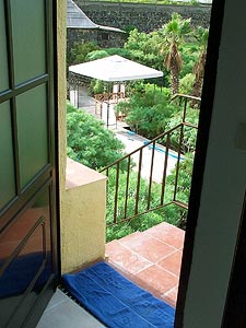 Blick auf den Garten vom Appartement Blick auf den Garten vom Appartement