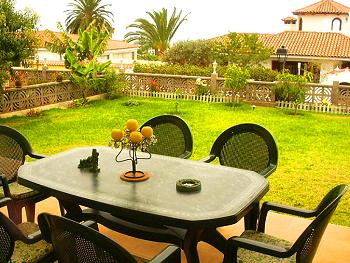 Möblierte Terrasse 
