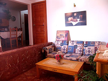 Sofa im Wohnzimmer Sofa im Wohnzimmer