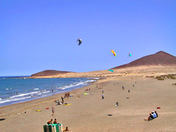 Surfer-Strand Medano Surfer-Strand Medano