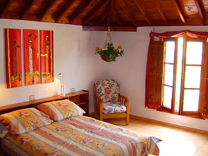 Schlafzimmer mit Doppelbett Schlafzimmer mit Doppelbett