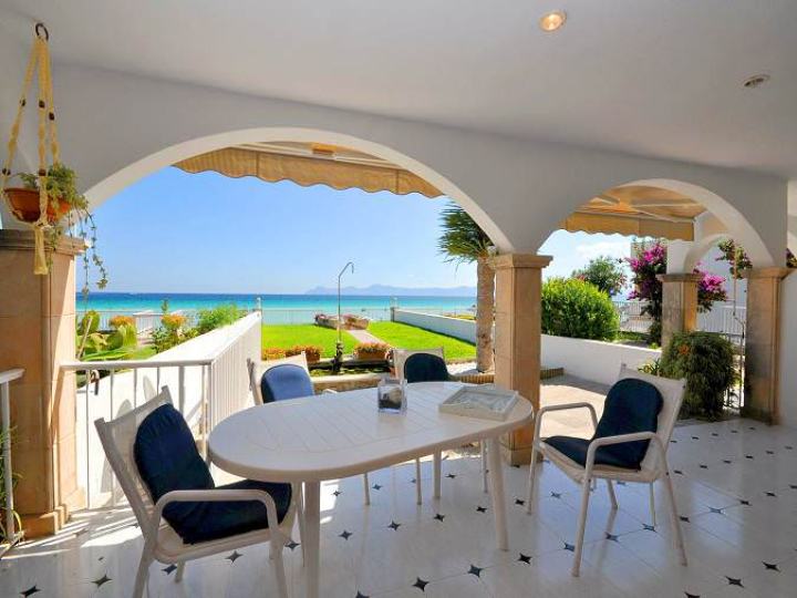 Apartment am Strand von Alcudia — Apartment