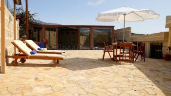 Sonnenliegen im Patio