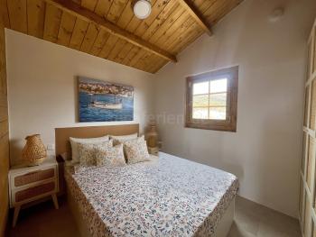 Schlafzimmer mit Doppelbett Schlafzimmer mit Doppelbett