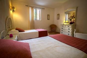 Schlafzimmer für 3 Personen Schlafzimmer für 3 Personen