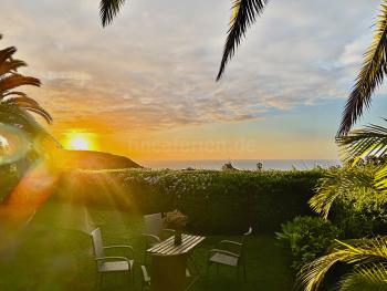 Garten Blick zum Sonnenuntergang